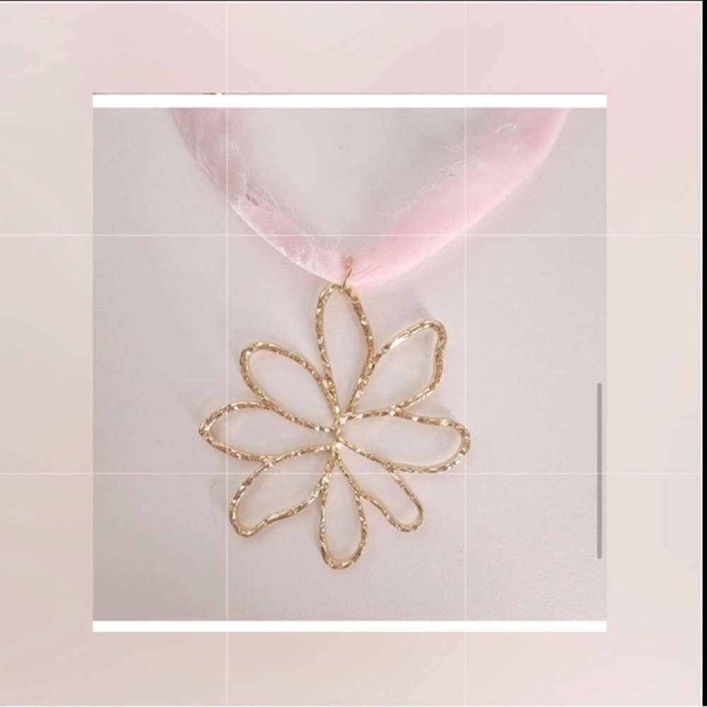 🎀NWT FP Sold Out Pink Annabelle Choker Ribbon Necklace Beautiful!🥰 - Picture 8 of 8